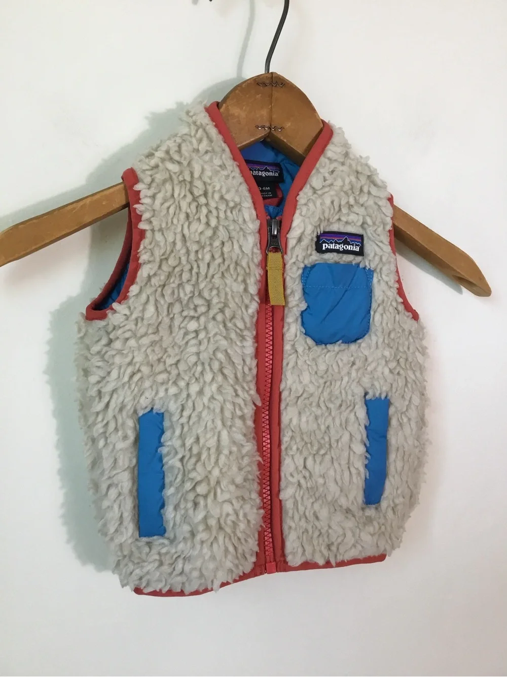Patagonia Baby Retro X Sherpa Vest Size 3-6 Month